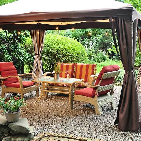 1795 Acorn Inn Bed And Breakfast Canandaigua Esterno foto