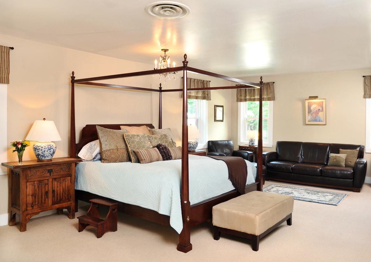 1795 Acorn Inn Bed And Breakfast Canandaigua Esterno foto