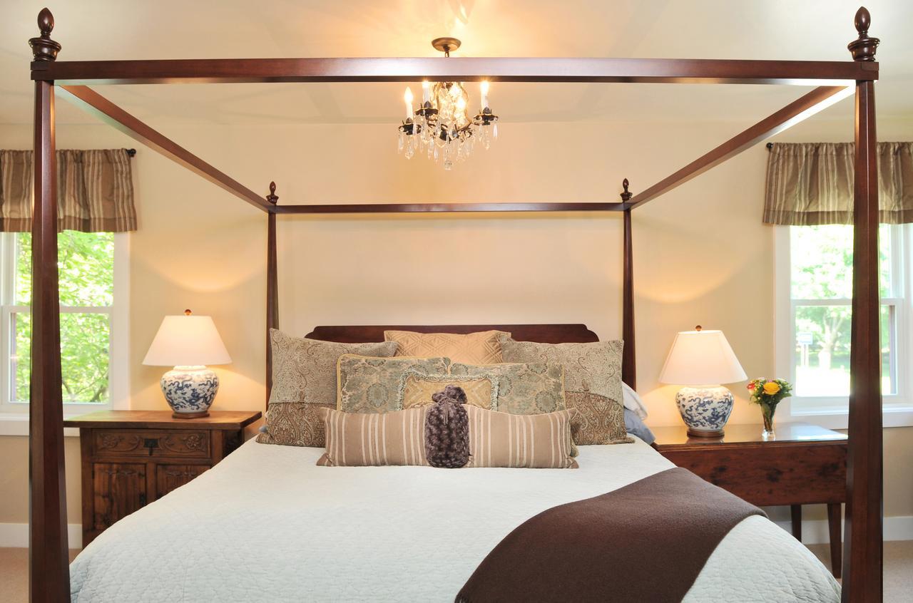 1795 Acorn Inn Bed And Breakfast Canandaigua Esterno foto