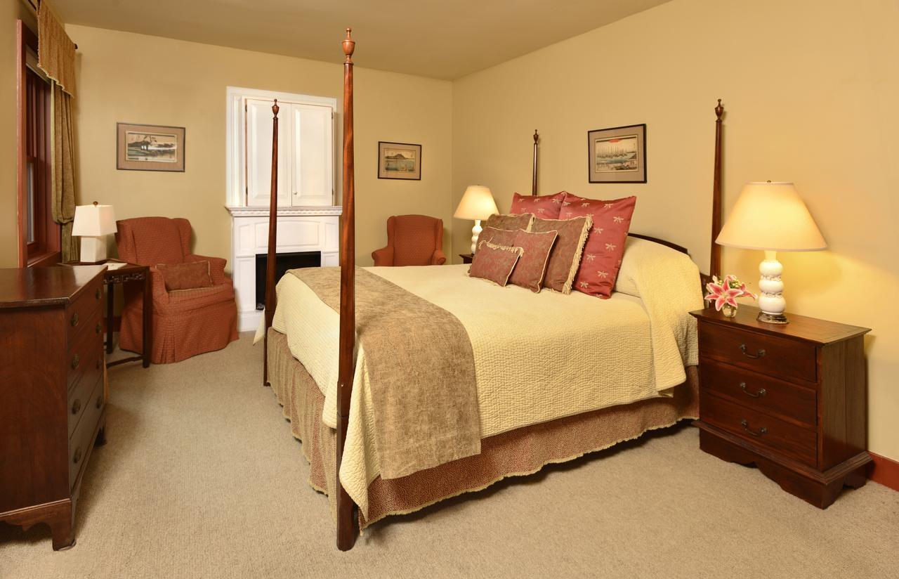 1795 Acorn Inn Bed And Breakfast Canandaigua Esterno foto